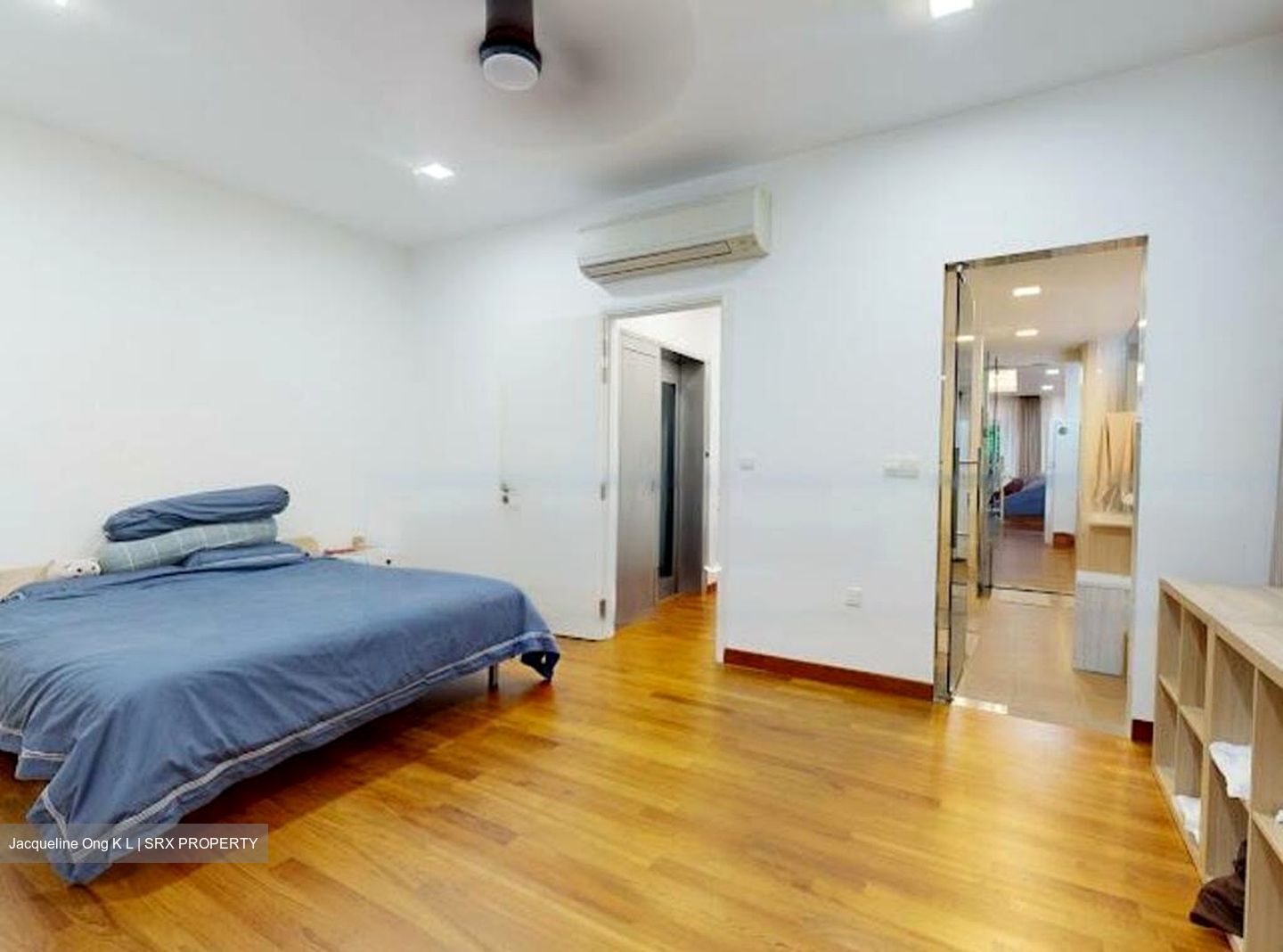 Upper Aljunied Road (D13), Semi-Detached #482244111